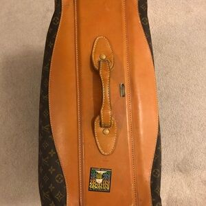 Louis Vuitton GARMENT CLOTH 48H BAG